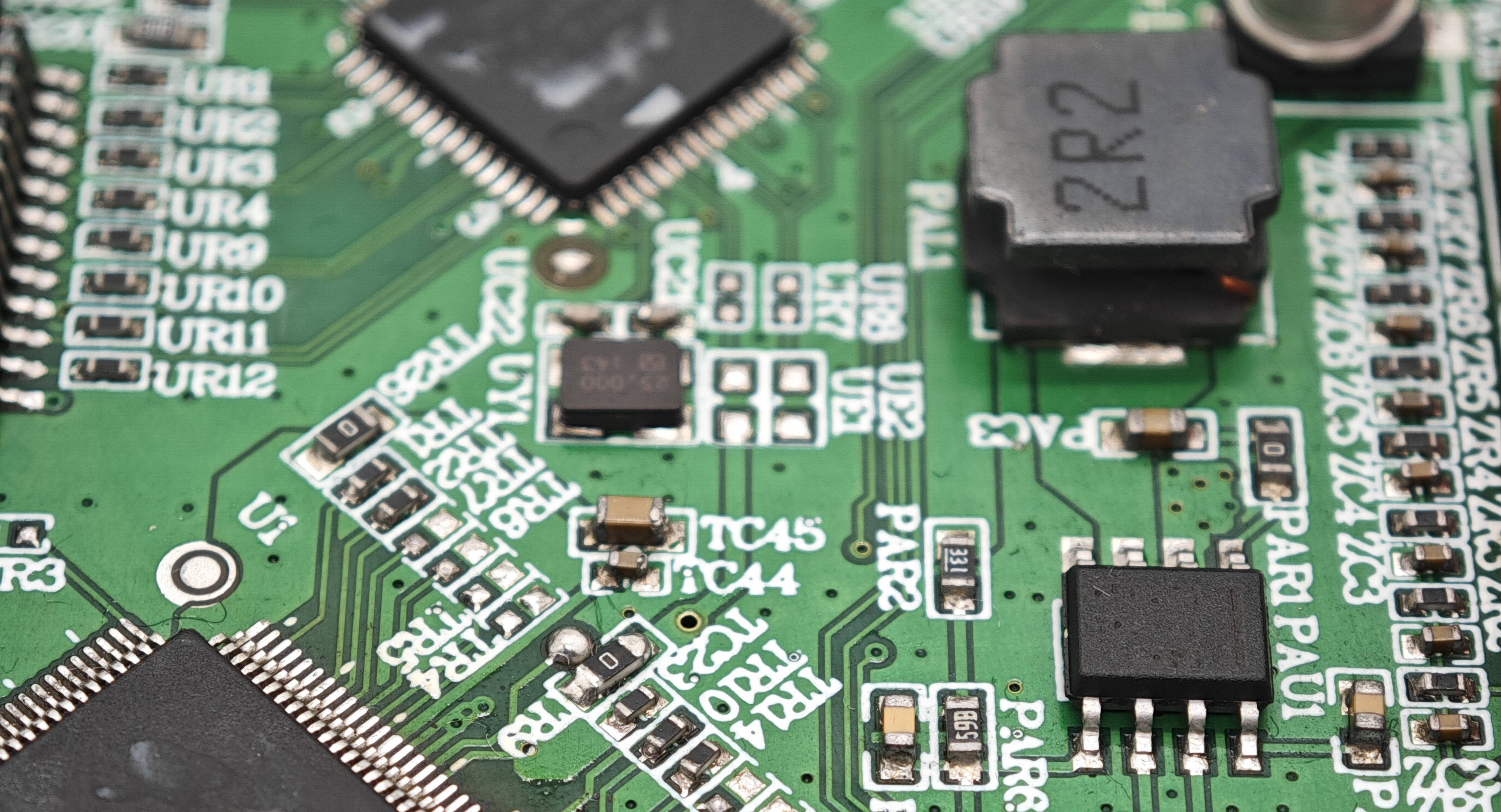 Bagaimana menangani keluhan dan masukan pelanggan dalam pemrosesan PCBA