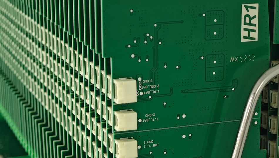 Bagaimana kontrol industri pabrik PCBA dapat meningkatkan kontrol kualitas melalui pemantauan data waktu nyata?